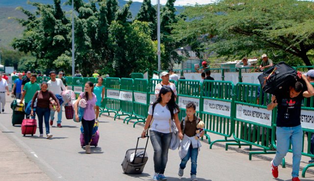 Muchas empresas no tendrán posibilidad de abrir sus puertas en enero. Archivo