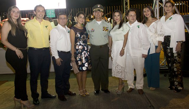 Andrea Espitia, Jaime Marthey, José Gregorio Correa, Carmen Piedrahita, George Quintero, Erika Niño, Juan Manuel Morelli, Mónica Trillos y María Constanza Arteaga. Alfredo Estévez / La Opinión