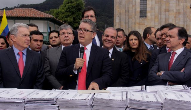 El presidente Iván Duque no ha tenido las mejores relaciones con los miembros de su partido, el Centro Democrático, desde que comenzó el gobierno, el pasado 7 de agosto. Archivo