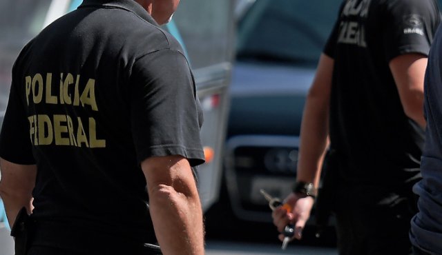 La policía intervino y no permitió que concretaran el robo. AFP