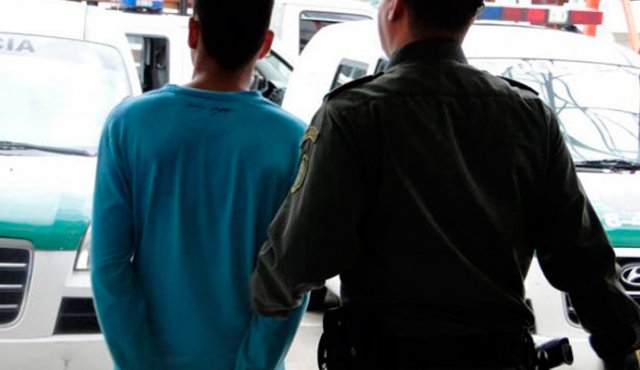 Barril deberá responder ante la justicia por homicidio agravado y porte ilegal de armas de fuego. Colprensa