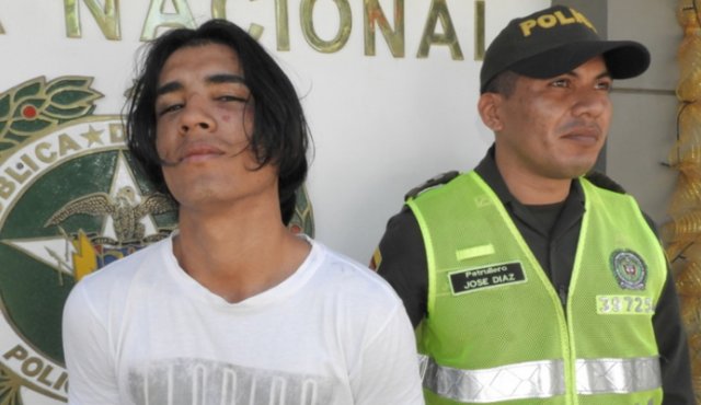 Salazar Botello deberá responder por el delito de hurto, tráfico, fabricación y porte de arma de fuego o municiones. Policía Nacional