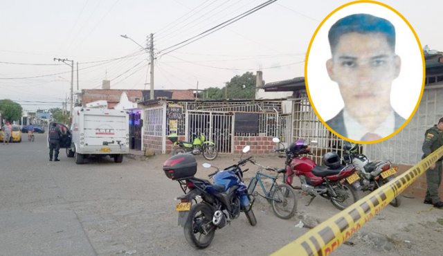 El cadáver de quedó tendido junto al carro que mandó a reparar en un taller de mecánica de la calle 13 con avenida 0, del barrio Comuneros. La Opinión