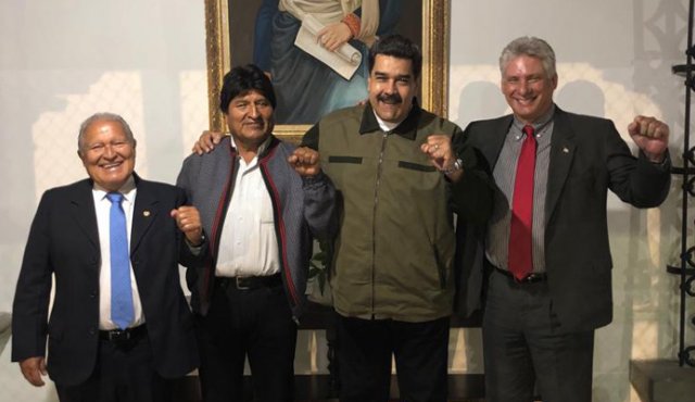 Salvador Sánchez, Evo Morales y Miguel Díaz-Canel, presidentes de El Salvador, Bolivia y Cuba; junto a su homólogo venezolano Nicolás Maduro. Tomada de Twitter