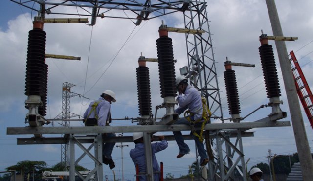 La inversión en el subsidio para el estratos tres representa unos $ 700.000 millones. Colprensa