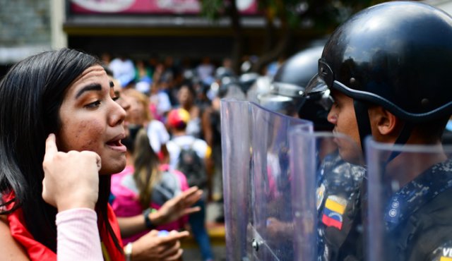 Venezuela vive una crisis política, social y económica. AFP