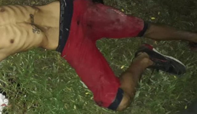 La Policía investiga la relación de este caso con el robo de unos espejos de vehículo. Cortesía