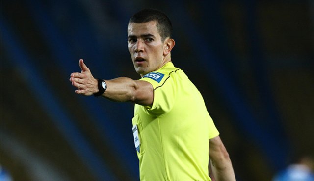 Andrés Rojas, árbitro. Colprensa