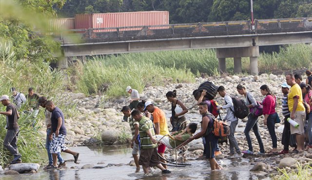 El cierre de los pasos fronterizos, el 22 de febrero, volvió a agitar la crisis en Cúcuta y el área metropolitana. La Opinión