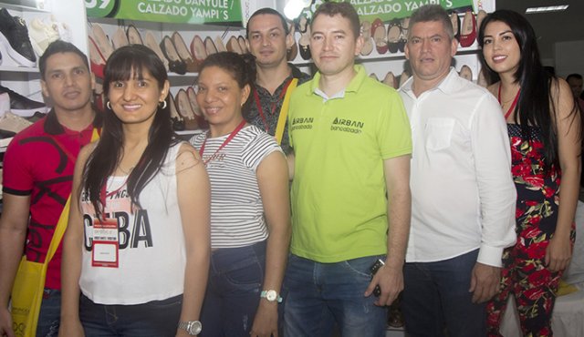 Oscar Leal, Sandra Bolívar, María Esmith,Pablo Páez, Fraideli Madariaga, Oscar Madariaga y Stefani Guerrero. Alfredo Estévez / La Opinión