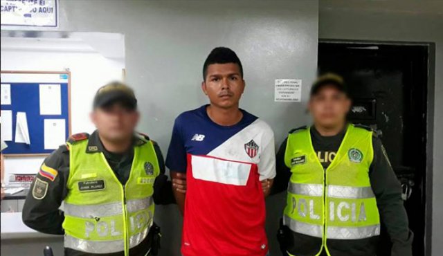 En la Unidad de Reacción de la Fiscalía durmió Raúl José Barrios Altamar. Colprensa