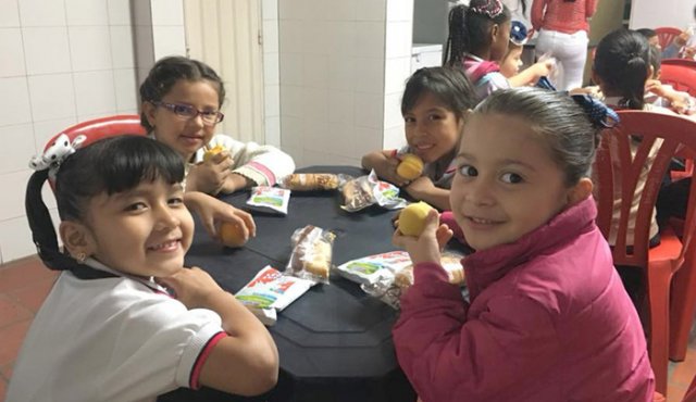 El PAE departamental llega a 116.000 estudiantes en más de 1.800 sedes educativas en los 39 municipios que cubre la Gobernación de Norte de Santander. Cortesía
