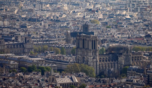 Notre Dame podría ser reconstruida sin la necesidad de datos tan exactos, pero la modelización por láser aporta algo a las fotografías y a los dibujos con los que trabajan los arquitectos de Francia: precisión. AFP
