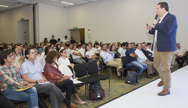 Alfredo Estévez / La Opinión