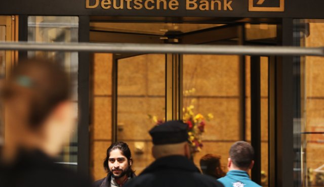 el Deutsche Bank de Alemania y el estadounidense Capital One fueron demandados por el presidente Donald Trump y su familia, en una maniobra para no comparecer ante el Congreso. AFP