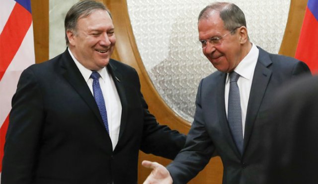 El secretario de Estado norteamericano Mike Pompeo y el ministro de Asuntos Exteriores ruso, Sergei Lavrov. AFP