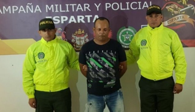 José Manuel Cruiz Guevara, de nacionalidad extranjera y de 37 años, es responsabilizado de cometer múltiples homicidios y extorsiones en la zona de frontera. Policía Nacional