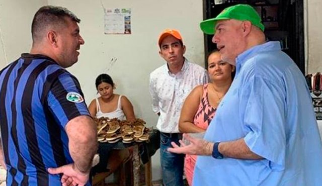 José Fernando Bautista sigue en el proceso de recolección de firmas para avalar su aspiración a la Alcaldía de Cúcuta. Archivo