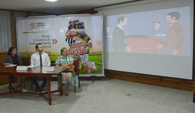 La Cámara de Comercio de Cúcuta y sus aliados, el Sena y la Gobernación de Norte de Santander, anunciaron el primer encuentro comercial ‘Yo compro en mi tierra’, el cual esperan hacer de forma anual. Cortesía