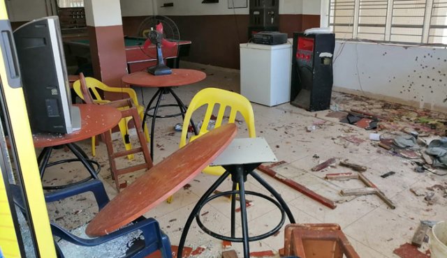 La detonación del artefacto explosivo causó daños materiales dentro del establecimiento. Cristian Herrera