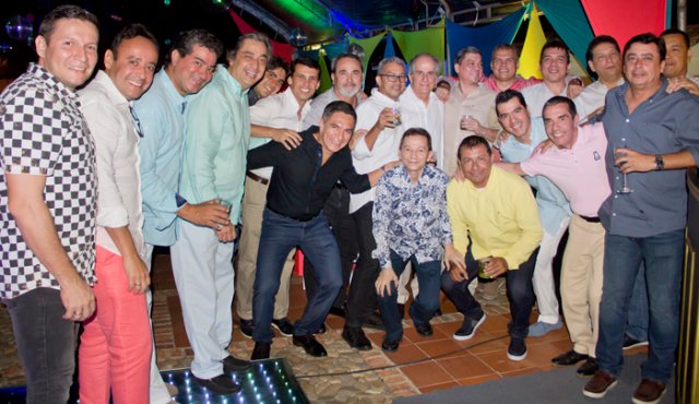 Juan Pablo Peláez, Carlos Varón , Jesús Iván Yáñez, Manuel Guillermo Mora, Javier Bustamante, Javier Duarte, Denis Osorio, Julián Quintero, Jaime Duarte, Mauricio García, Víctor Bautista, Carlos Villamizar, Alexander Gamboa, Eduardo Padilla, Wilson Padilla, Johny León, Luis Carlos Berbesí, Juancho Cruz y John Bustamante. Alfredo Estévez