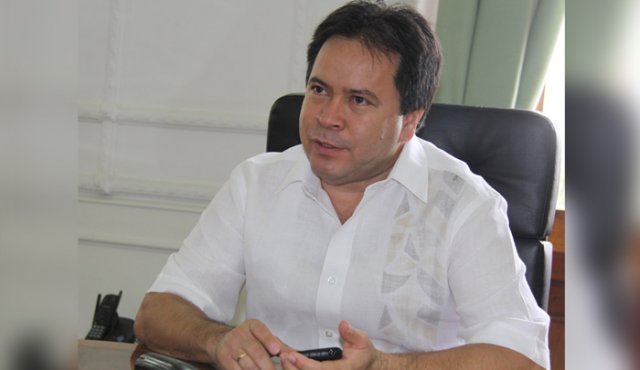 William Villamizar. César Obando