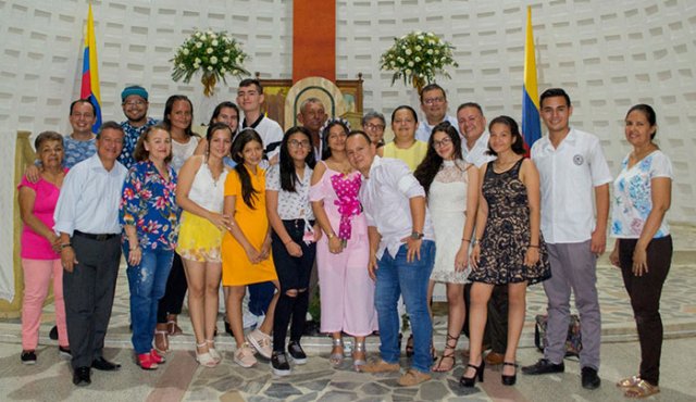 Jadder Mónoga, Ronald Cisneros, Daniela López, Yuleisy Marciales, Brandon Ortíz, Argemiro Leal, Carmen Bohorquez, Ana Leal, Giovanny Rojas, Oswaldo Mónoga, Eduardo Moncada, Marisol Jiménez, Carmen Rivas, José Mónoga, Luz Guillén, Natalia Mónoga, Angelluz Leal, Nicole Leal, Karoll Mónoga, Jose Mónoga (Jr.) Yulitza Arciniegas y Tatiana González. Giovanny Rojas