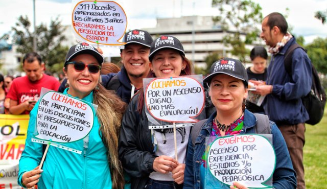Los educadores participaron ayer en marchas callejeras en todo el país para reclamar el mejoramiento de los servicios de salud y protestar por la persecución de los líderes sindicales. Colprensa