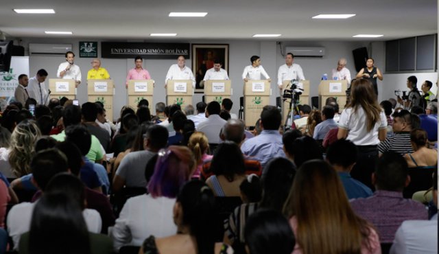 Jaime Marthey (Partido Liberal), Luis Enrique Rivera (Polo), Juan Carlos Rosas (MAIS), José Fernando Bautista (Ciudadanos por el Cambio), Víctor Suárez (Conservatismo), Carlos Mayorga (Colombia Humana-UP), Cristian Buitrago (Colombia Justa Libres) y Jairo Yáñez (Alianza Verde) fueron los candidatos a la Alcaldía que aceptaron la invitación de la Unisimón. Juan Pablo Cohen