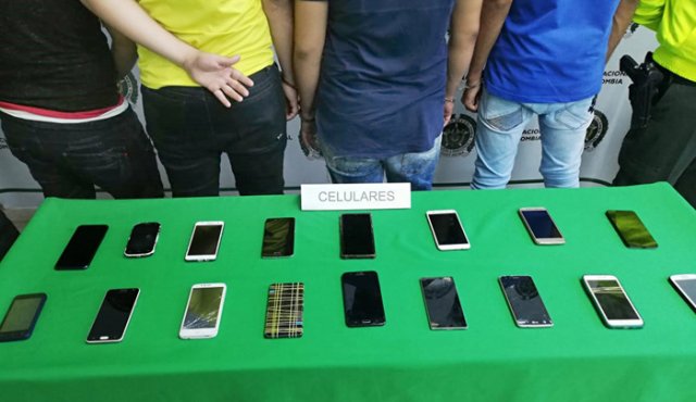 La Sijín capturó a cuatro hombres por el delito de receptación y alteración de equipos. Policía Nacional