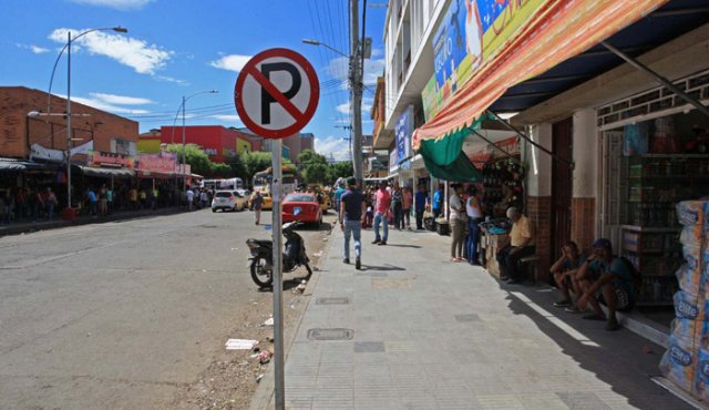 Así lucía el viernes la avenida 6 del centro de Cúcuta, luego de que la Secretaría de Gobierno, el grupo de recuperación del espacio público, la Policía y Escuadrón Móvil Antidisturbios, adelantaran el despeje.
Mario Caicedo