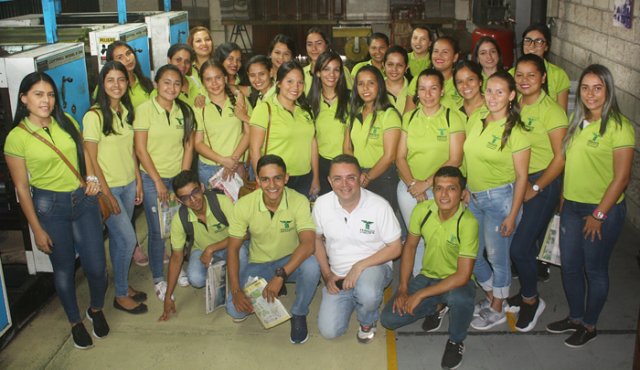 Rocy Castellanos, Maryuri Castellanos, Evelyn Cardenas, Yerlin Meléndez, Ana Rojas, Abigail Torres, Carmen Parada, Angie Portillo, Maury Gelves, Lilibeth Carreño, José Velandia, Andreina Gómez, Mónica Meneses, Guadalupe Manrique, Yurley Gil, Milena Quintero, María León, Laura Acuña, Biancy Palacio, Omar Durán, Yury Durán, Deicy Gómez, María Omaña, Camilo Madariaga, Martha Mendoza, María Miranda, Mary Botello, Susana Moren y el docente Alexander Tineo Corzo. Giovanny Rojas