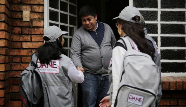 La encuesta poscensal tiene en cuenta los casos en los que los que los censistas no encontraron a los moradores de una vivienda o cuando no se registró dentro del cuestionario a una o más personas del hogar. Archivo