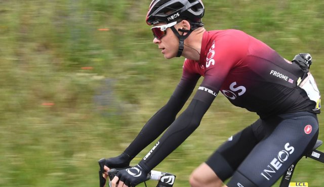 Chris Froome volverá a subirse a una bicicleta tras el grave accidente que sufrió en el Critérium del Dauphiné. Tomada de Twitter