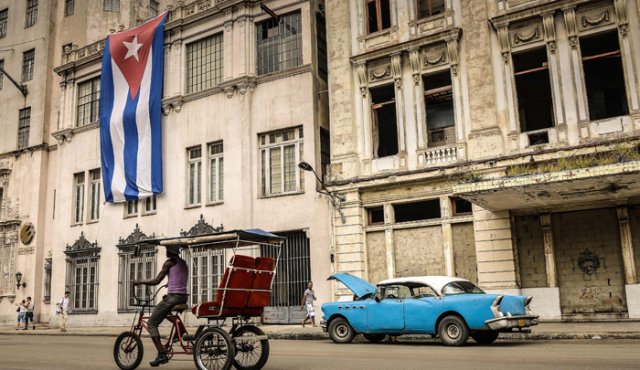 Con 187 votos a favor de que se levante el bloqueo, que se le impuso a la isla en 1960, la ONU respaldó a Cuba en que dicha medida perjudica a la población civil. Archivo