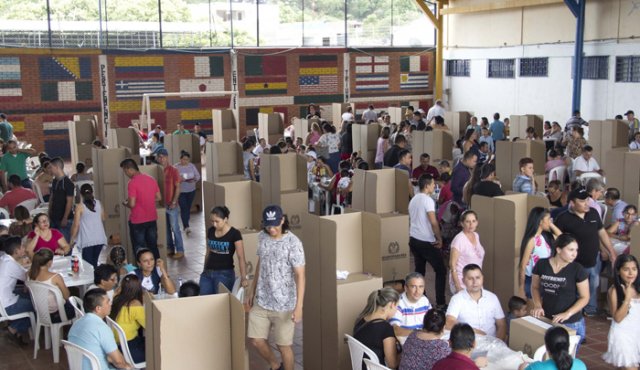 Uno de los beneficios de votar. Archivo
