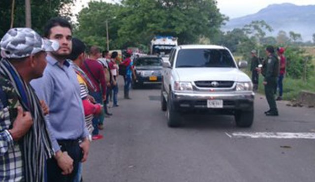 La Policía de Tránsito del área metropolitana de Cúcuta confirmó que retiraron los vehículos que permanecían pinchados en ambas vías. Twitter