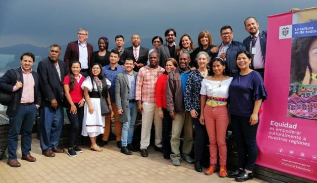En este consejo también estuvieron presentes delegados de instituciones del sector privado, representantes de poblaciones indígenas, afro, raizal, palenquera y personas de la comunidad sorda. Colprensa