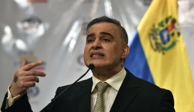 "Adelantar en este momento una hipótesis de lo que ocurrió sería irresponsable", dijo el fiscal general, Tarek William Saab. Archivo
