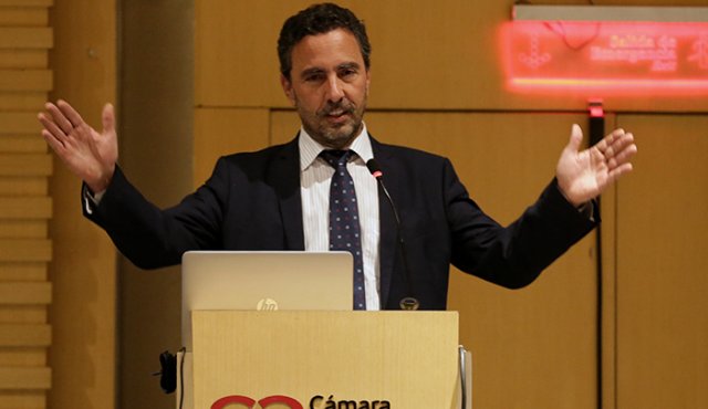 Londoño deja su cargo en medio de proceso de responsabilidad fiscal en la Contraloría de apertura del 8 de noviembre por $4 billones contra 34 presuntos responsables. Colprensa
