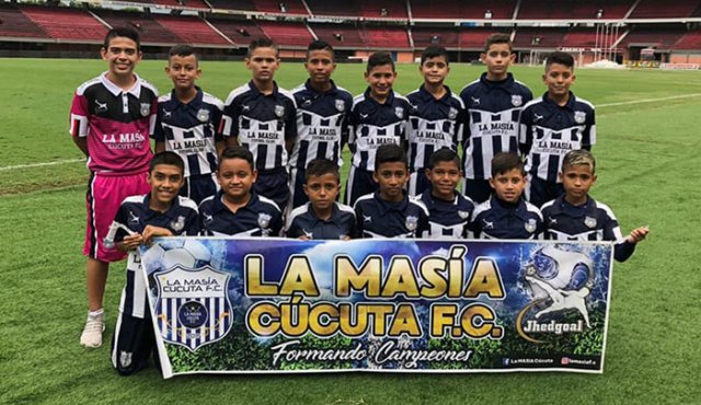 La Masía FC ha sido campeona de Liga en cinco oportunidades. La primera fue en el 2017 con las categorías 2008 y 2010, seguido en el año 2018 por el triunfo de la categoría 2006 y el pasado, campeón en la categorías 2007 y 2012. Cortesía