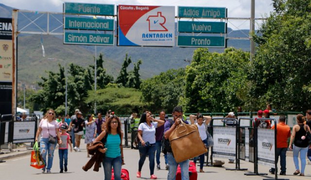 Desde 2015 han ingresado al país alrededor de 2,1 millones de personas a causa de la crisis provocada por el mandato de Nicolás Maduro. La Opinión