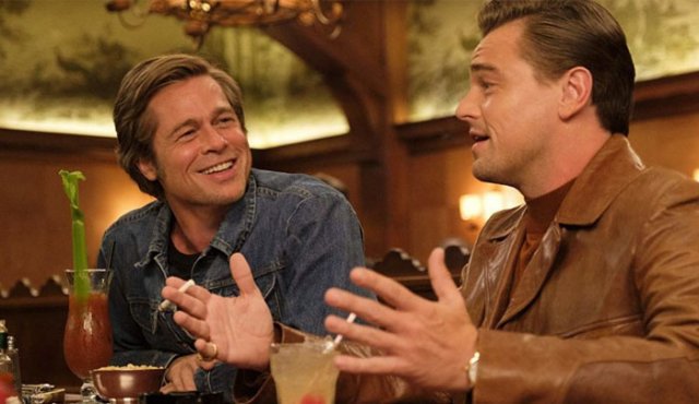 "Por primera vez coincido con los críticos", bromeó Tarantino al recoger el premio a mejor actor de reparto para Brad Pitt, antes de volver al escenario para recibir el galardón principal de la noche. @EcuavisaInforma