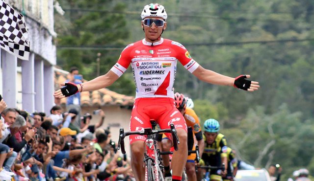 Jhonatan Restrepo Inició el 2020 con dos victorias de etapa en la vuelta al Táchira, edición 55. Twitter/lavueltáchira