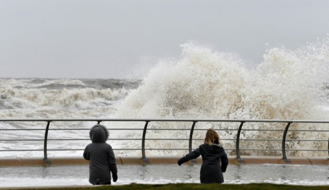 En términos de territorios afectados podría tratarse de la mayor tormenta del siglo, según la oficina meteorológica británica Met.
AFP