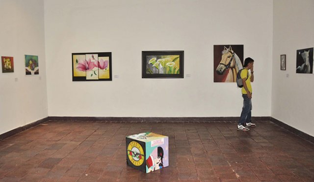 La última versión del Salón de Artes Plásticas y Visuales se cumplió en 2015 y ese año las obras se exhibieron en la Torre del Reloj. Archivo La Opinión