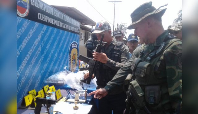 Según las autoridades del vecino país, Los Rastrojos pretendían desatar una ola de atentados contra la fuerza pública y la población del estado Táchira.
Cortesía