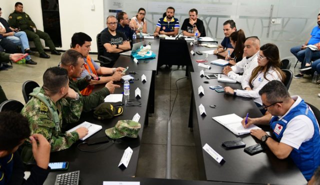 Puesto de Mando Unificado desde el CEGIRD Fronterizo, en donde las autoridades evaluaron las medidas de contención sobre la declaratoria de calamidad pública por el COVID-19. Alcaldía de Cúcuta