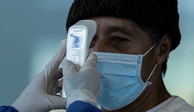 En total las autoridades médicas han descartado 6.302 posibles casos de COVID-19 en el país. Colprensa