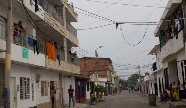 El Ejército Nacional adelanta patrullajes mixtos con la Policía para mantener el aislamiento sanitario obligatorio en La Parada.
Luis Alfredo Estévez